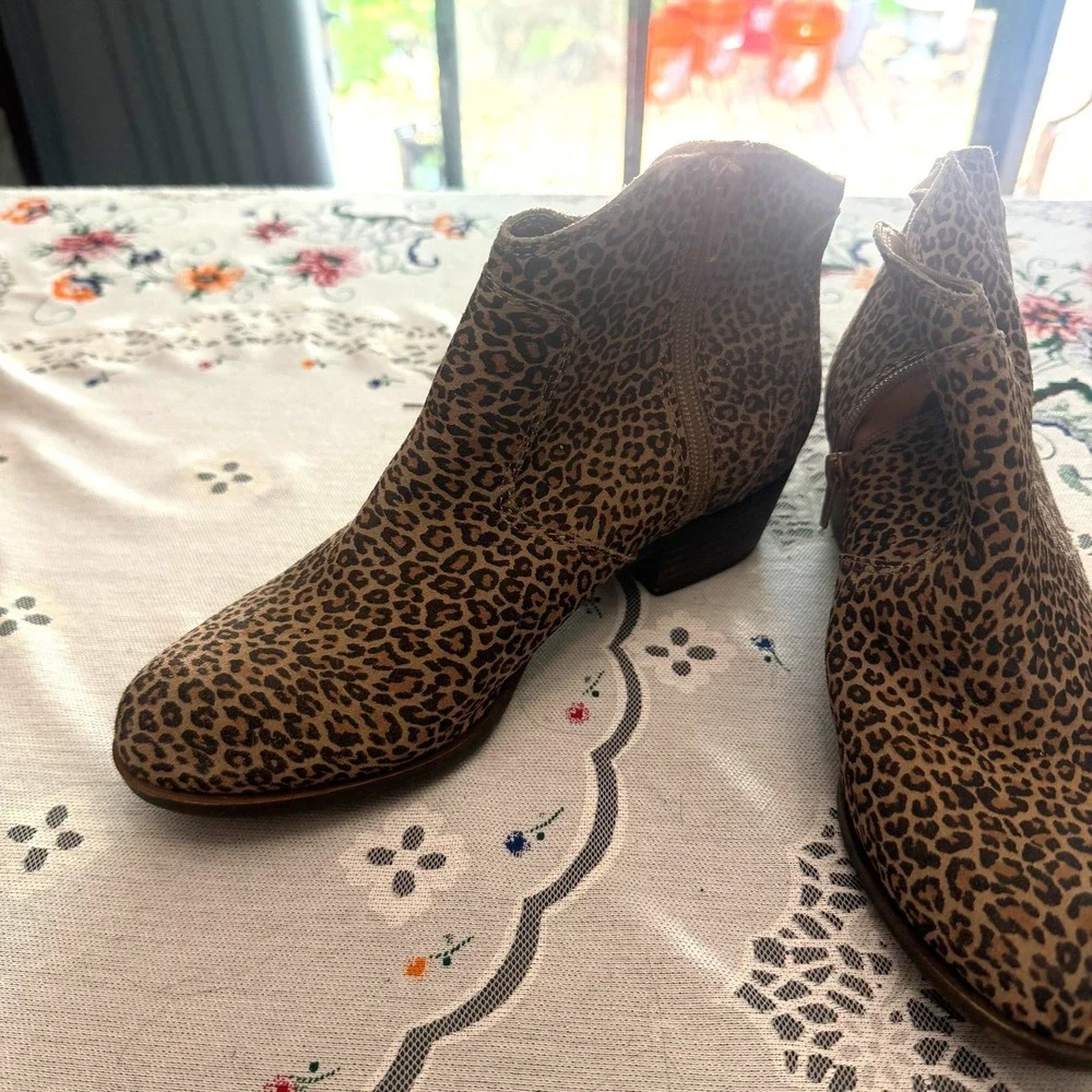 Lucky Brand Belia Ankle Bootie 7.5W Leopard Print Tan Brown Leather Shoes